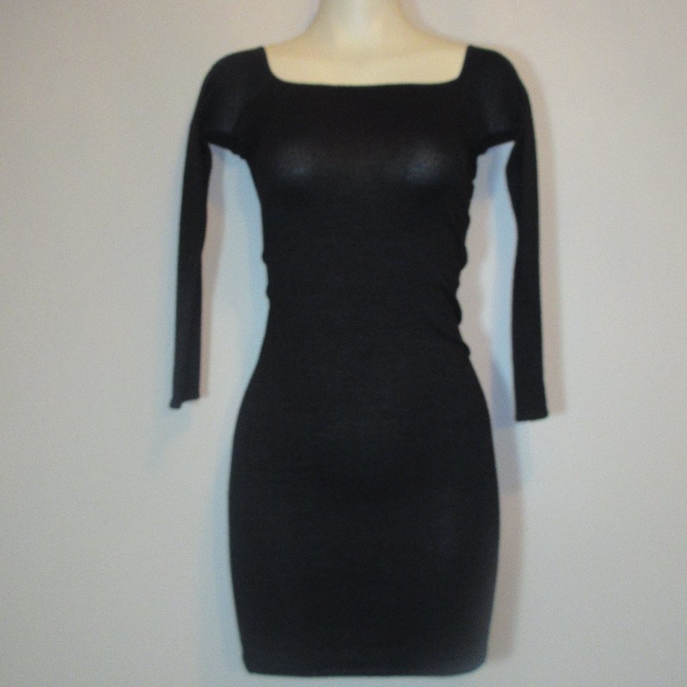 Aritzia Wilfred Free Clastic  Black Short  Dress Long Sleeve XS